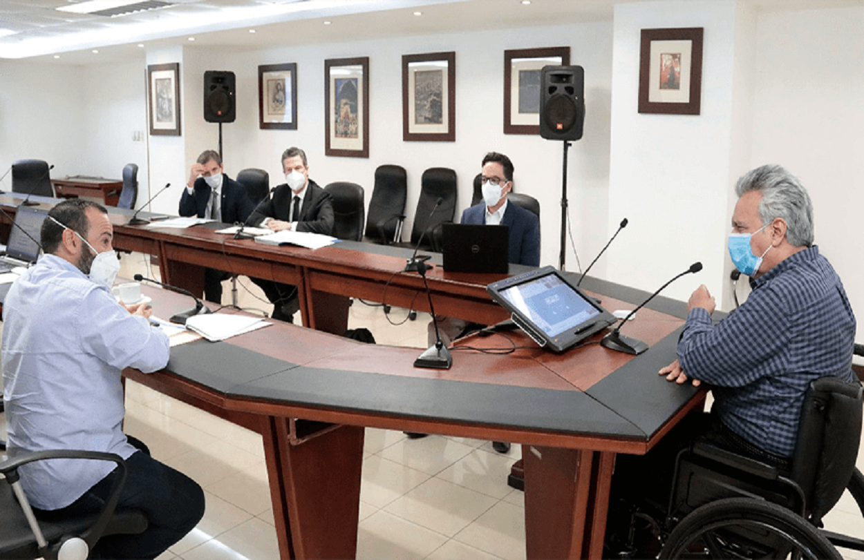 gobierno-y-banca-publica-trabajan-para-reactivar-la-economia-nacional-ecuador221.com_.ec_